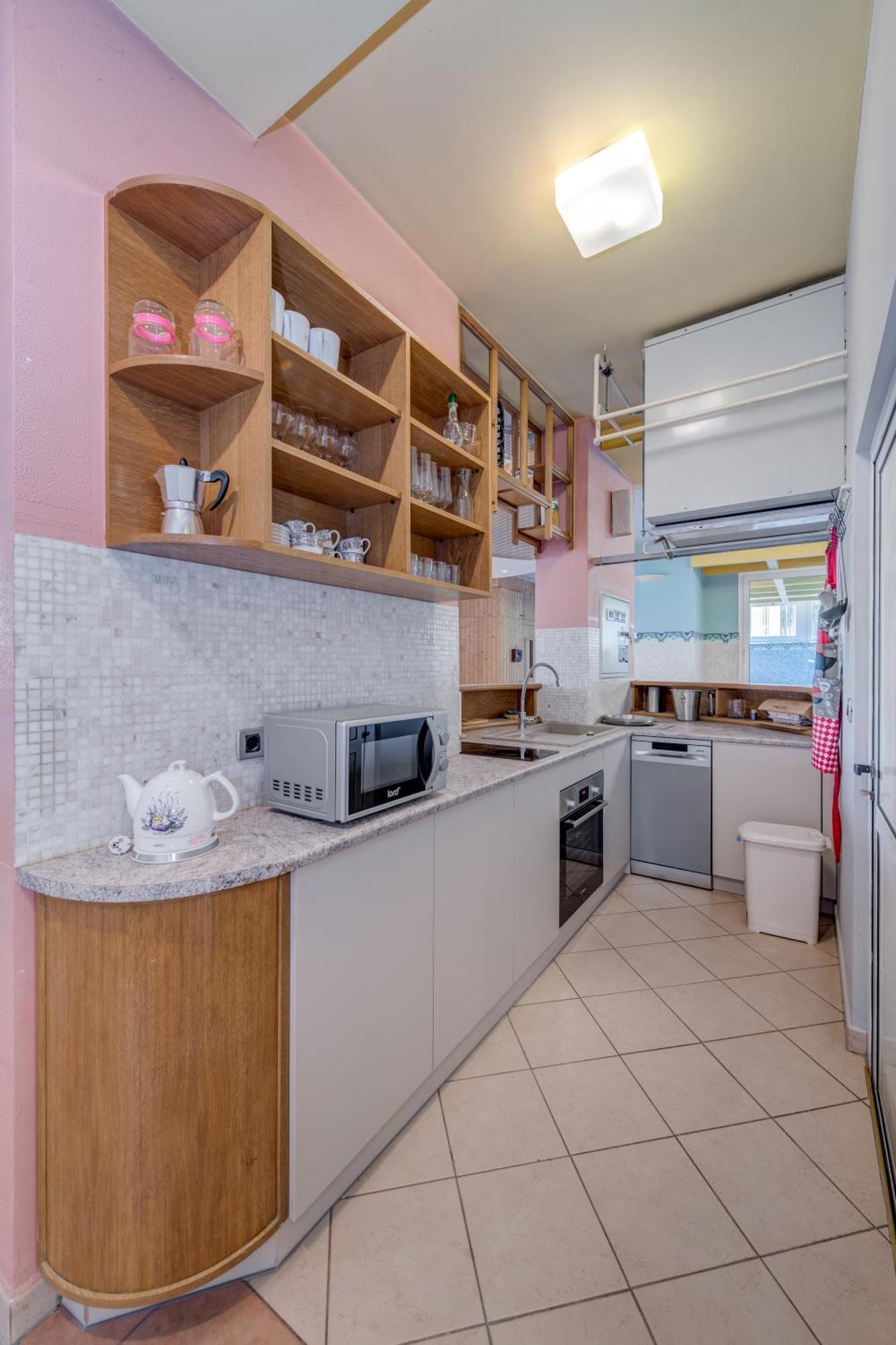 Blue Dolphin Apartment - Private Indoor Pool, Jacuzzi, Garden Split Buitenkant foto